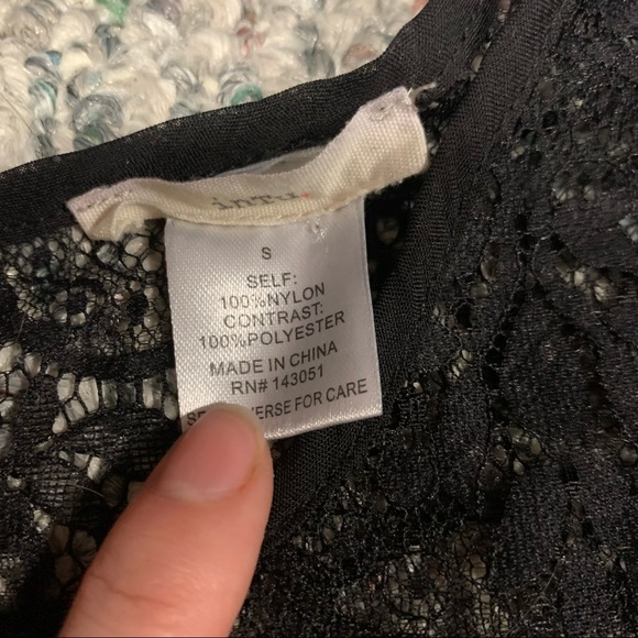 Vintage sheer lace top - Picture 4 of 5